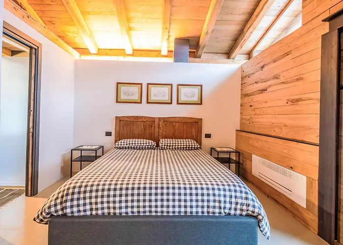 Alpstuga Casa Ulme' By Interhome